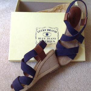 Lucky Brand strappy wedge sandals